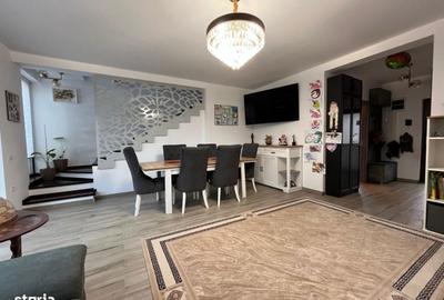 Casă cu 4 camere cu Teren 400 Mp în Bradu - 12