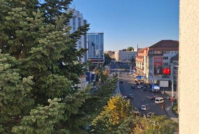 Garsonieră decomandată în Central