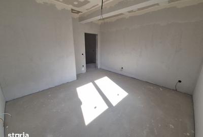 Casă cu 4 camere cu Teren 220 Mp în Gilău