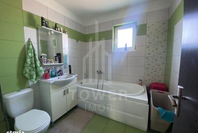 Casă cu 4 camere cu Canalizare în Șura Mare - 1