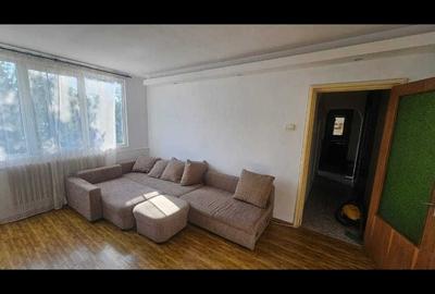Apartament cu 2 camere decomandat în Drumul Taberei