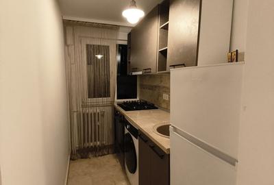 Apartament cu 3 camere semidecomandat în Casa de Cultură - 6