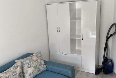 Apartament cu 3 camere decomandat în Florești - 7