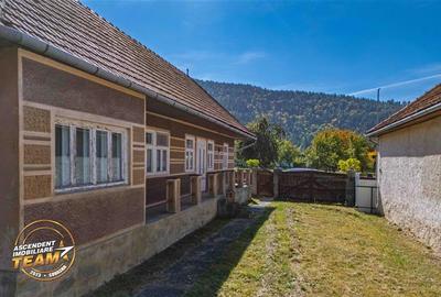 Casă individuală cu 3 camere cu Teren 659 Mp în Central