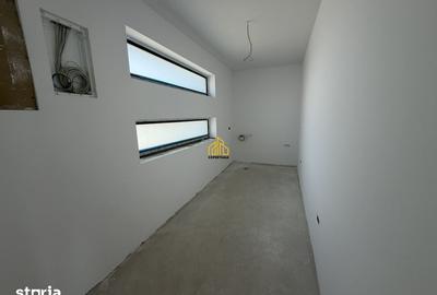 Casă cu 4 camere cu Teren 450 Mp în Ghencea