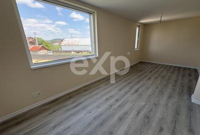 Duplex cu 3 camere cu Canalizare în Mărăcineni - 6