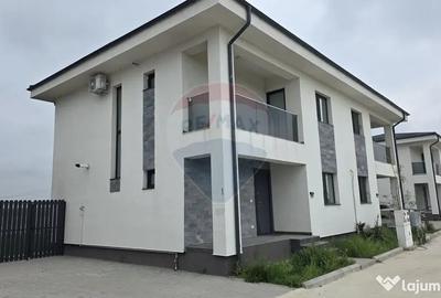 Casă cu 5 camere cu Teren 250 Mp în Clinceni