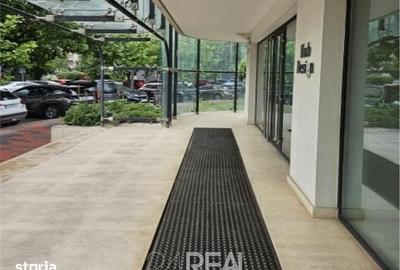 Spațiu comercial, de 85 mp, în Unirii - 4