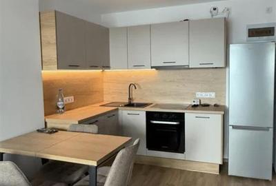 Apartament cu 2 camere semidecomandat în Hotvon
