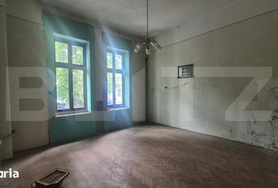 Apartament cu 4 camere în Central - 2