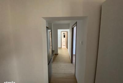 Apartament cu 3 camere în Central - 2