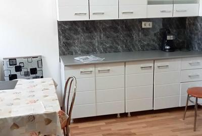 Apartament cu 2 camere semidecomandat în Exterior Vest