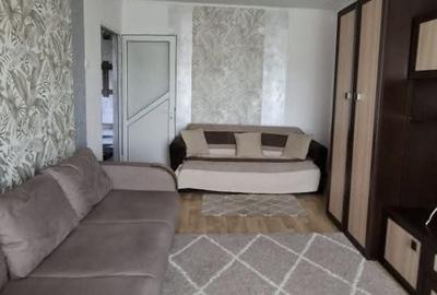 Apartament cu 2 camere decomandat în Mircea cel Bătrân