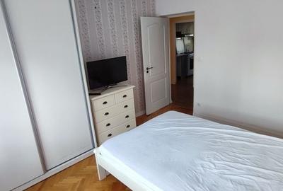 Apartament cu 2 camere decomandat în Micro 16 - 2