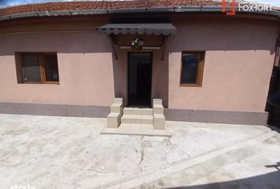 Casă cu 4 camere în Ghiroda