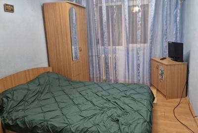 Apartament cu 2 camere decomandat în Rovine