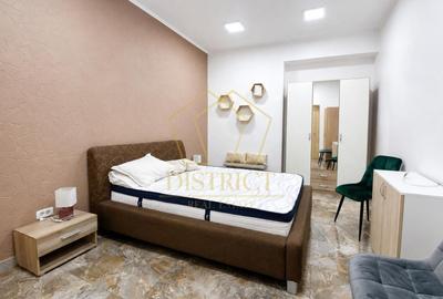 Apartament cu 2 camere decomandat, mobilat în Central