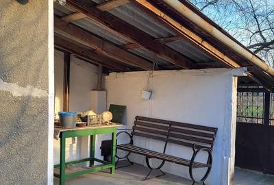 Casă cu Teren 800 Mp în Central