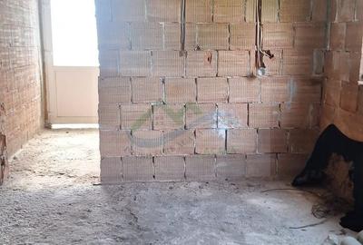 Casă cu 5 camere cu Teren 421 Mp în Central