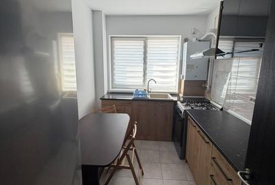 Apartament cu 2 camere decomandat în Sânpetru