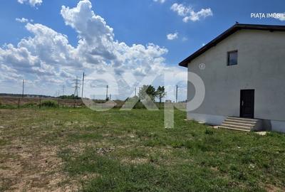 Casă individuală cu 7 camere cu Teren 2000 Mp în Colacu - 3