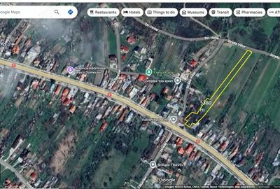 Teren de 5380 mp, în Central