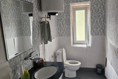 Casă cu 4 camere în Rișculița