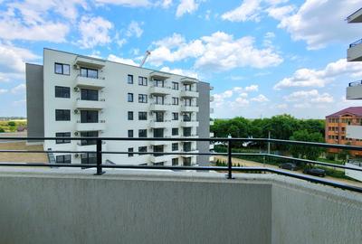 Apartament cu 2 camere decomandat, mobilat în Broșteni