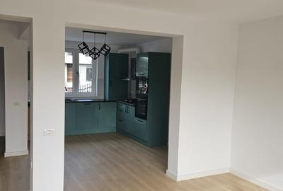 Duplex cu 5 camere cu Canalizare în Băneasa - 4