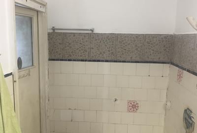 Apartament semidecomandat în Gara de Nord