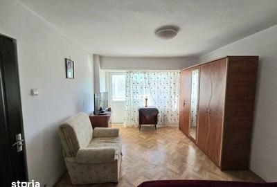 Garsonieră decomandată în Colentina