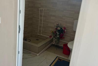 Casă cu 4 camere în Glina