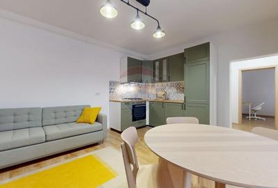 Apartament cu 3 camere semidecomandat, mobilat în Centrul Istoric