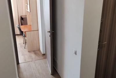 Apartament cu 2 camere decomandat în Nicolina