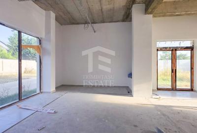 Spațiu comercial, de 63.200000762939 mp, în Ghencea