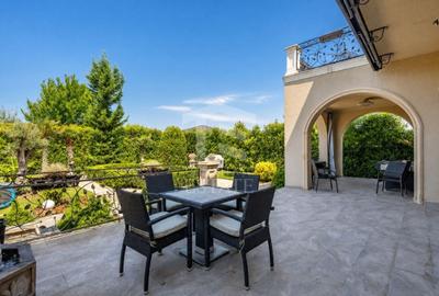 Casă individuală cu 5 camere cu Piscina în Dumbrăvița - 43