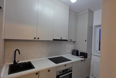 Apartament cu 3 camere decomandat în Central - 3