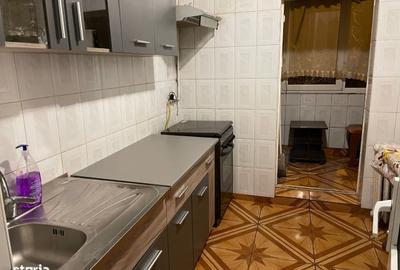 Apartament cu 3 camere decomandat în 9 Mai - 7