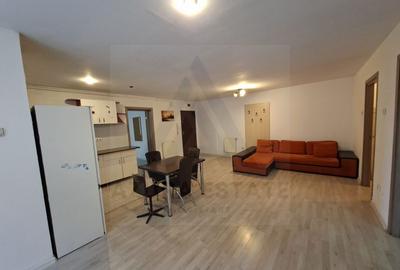 Apartament cu 3 camere semidecomandat, mobilat în Hipodrom 3 - 7