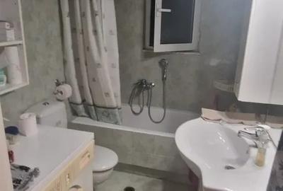 Apartament cu 2 camere decomandat în Berceni
