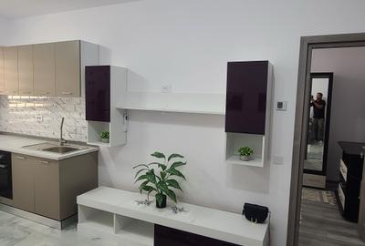 Apartament cu 2 camere decomandat în Central - 2