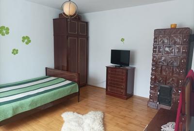 Casă individuală cu 4 camere cu Canalizare în Central - 14