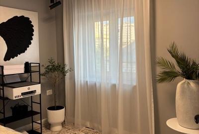 Apartament cu 3 camere decomandat în Central - 3
