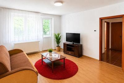 Apartament cu 3 camere semidecomandat în Central - 3