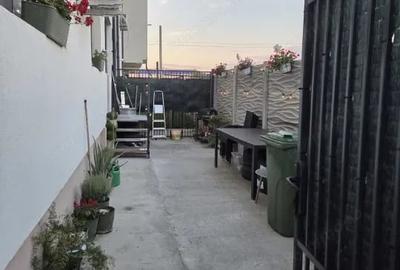 Apartament cu 3 camere decomandat în Central - 1