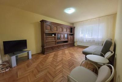 Apartament cu 2 camere decomandat în Girocului - 2