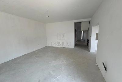 Casă cu 4 camere cu Teren 300 Mp în Giroc