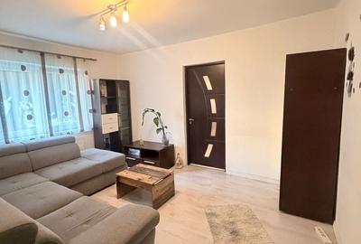 Apartament cu 2 camere nedecomandat, mobilat în Vasile Aaron