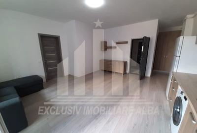 Garsonieră decomandată în Ampoi 3