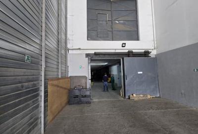 Spațiu industrial, de 220 mp, în CFR - 1